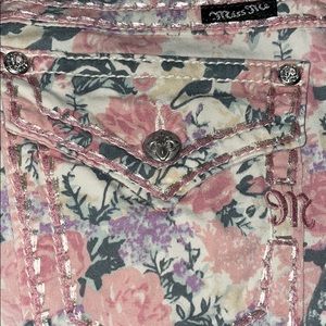 Miss Me Floeal Stretch Denim